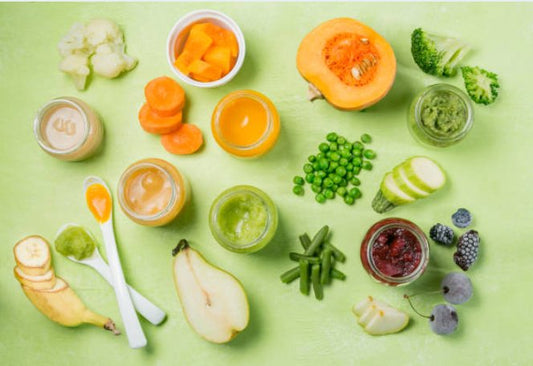 A quel âge démarrer la diversification alimentaire ? Mon bébé est-il prêt pour la diversification alimentaire classique ? (purée - textures lisses) - L'ÉPICERIE DE BÉBÉ