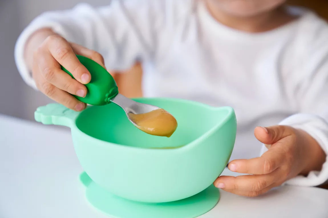 Couverts Ergonomiques pour bébé dès 12 mois - Vert